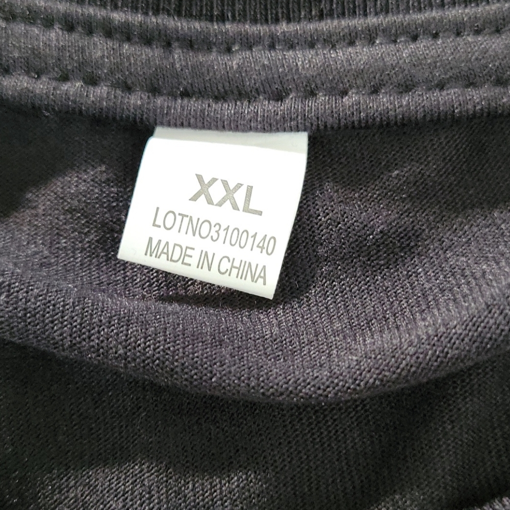 T Shirt - Picture 3 of 3